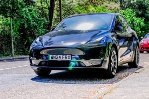 voitures essence vs électrique